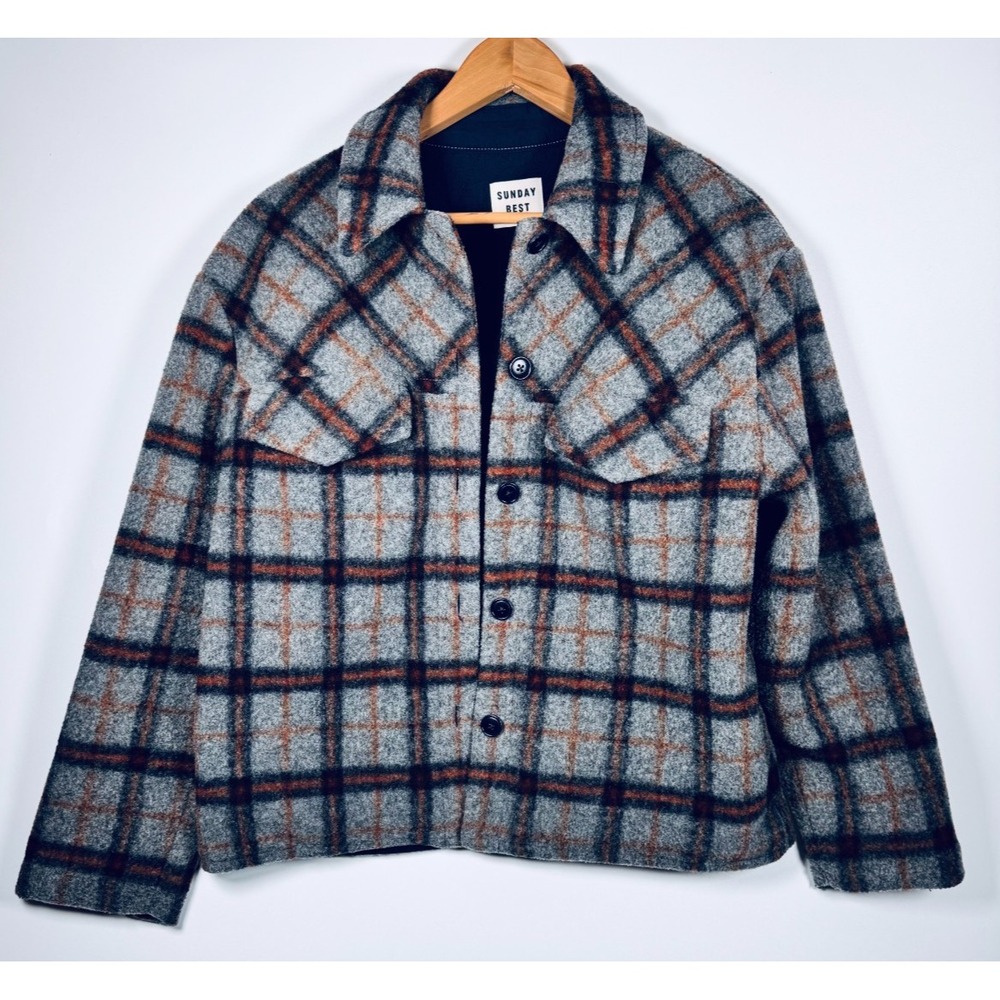 Aritzia Sunday Best Sky Shirt Jacket Women Small Gray Brown Plaid Quilt Lined